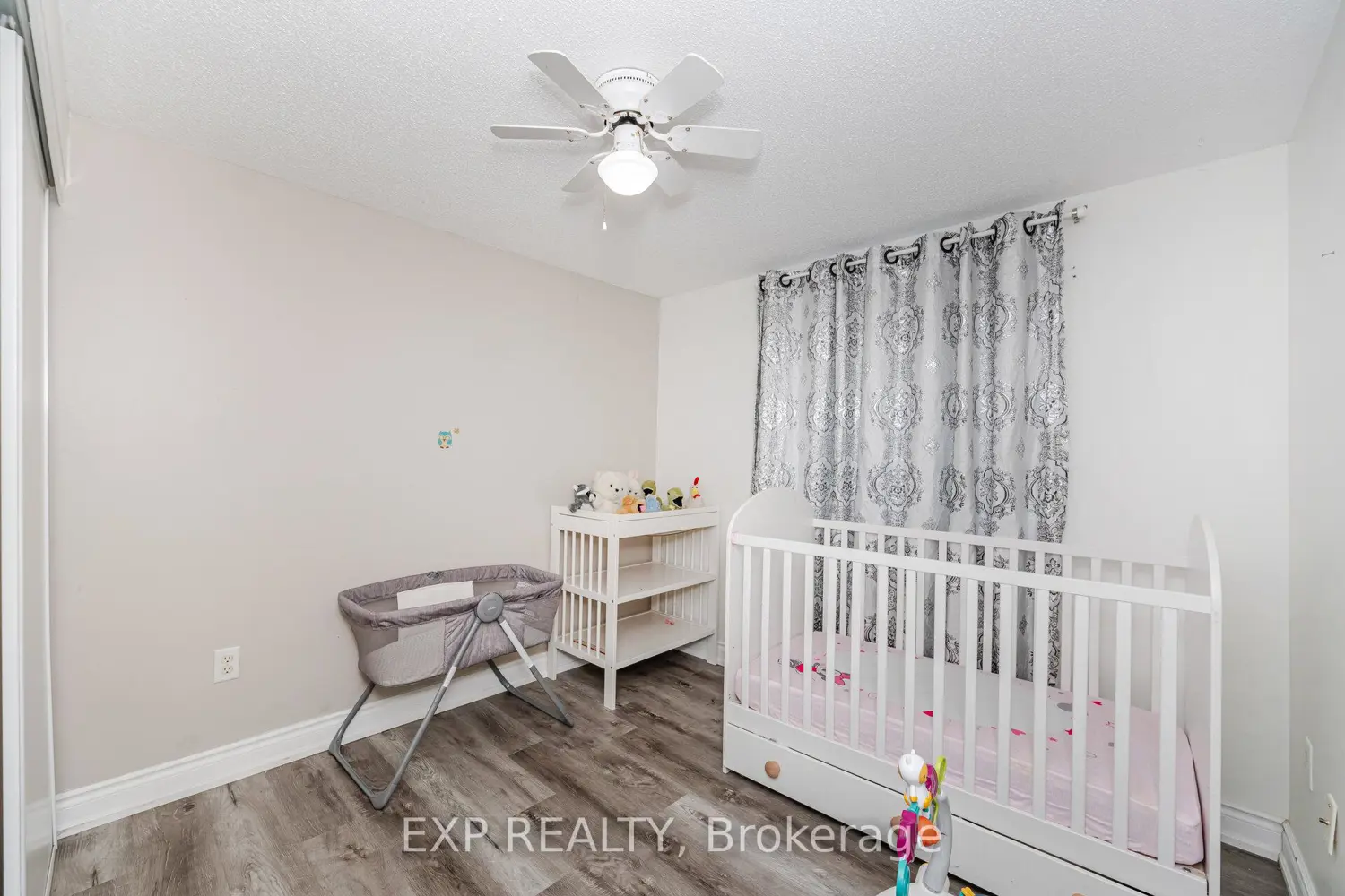 Additional image 14 of 145 Courtney Crescent