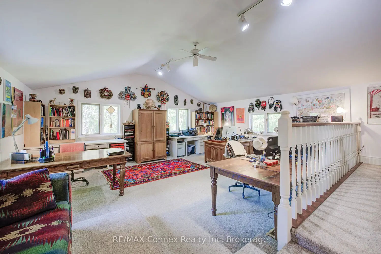 Additional image 9 of 13233 Fifth Line