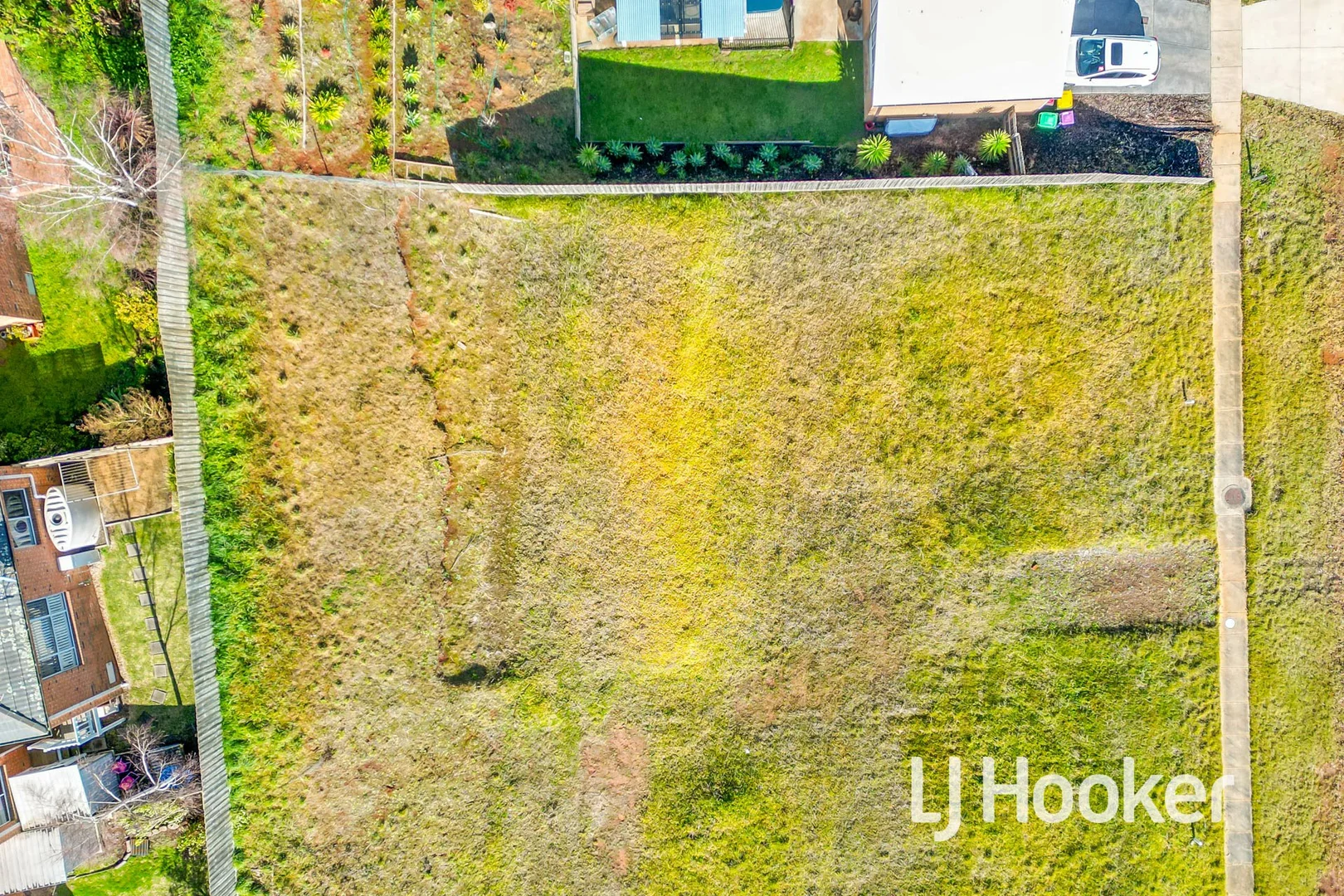 Additional image 3 of 11 Shae Crescent, Drouin VIC 3818