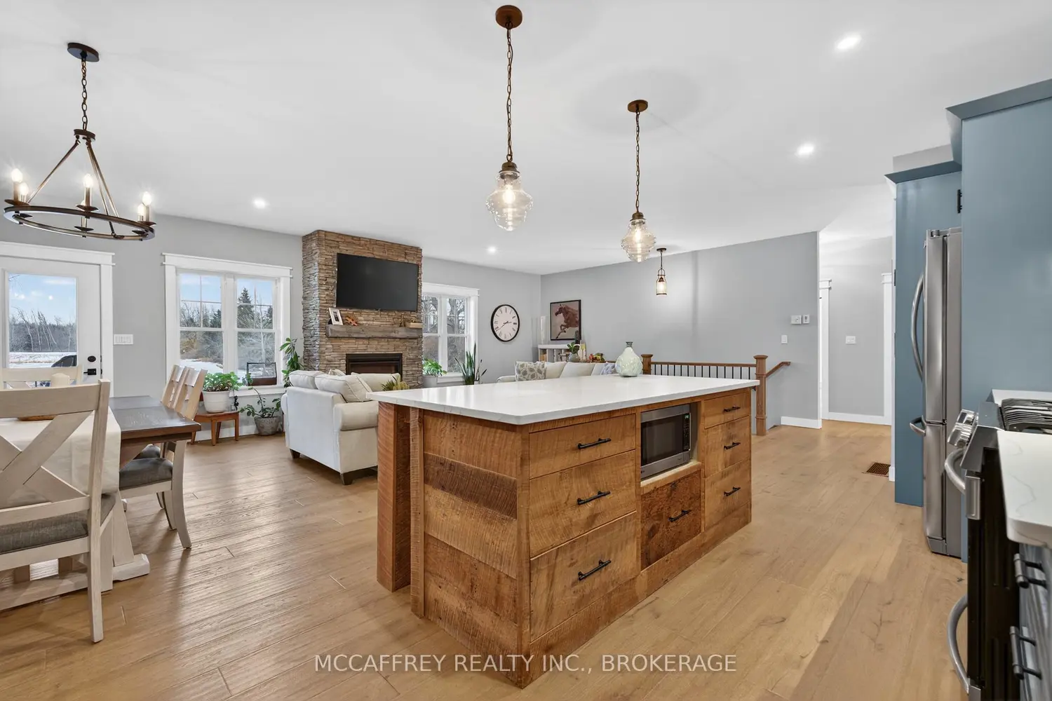 Additional image 12 of 1930 County Rd 9