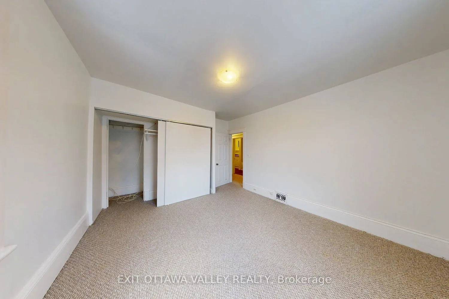 Additional image 10 of 216 Mary Street