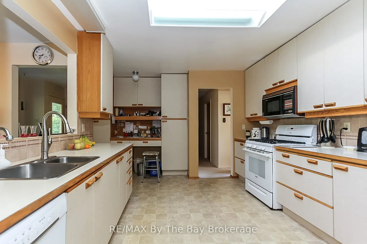 Additional image 9 of 630 Sunnidale Road