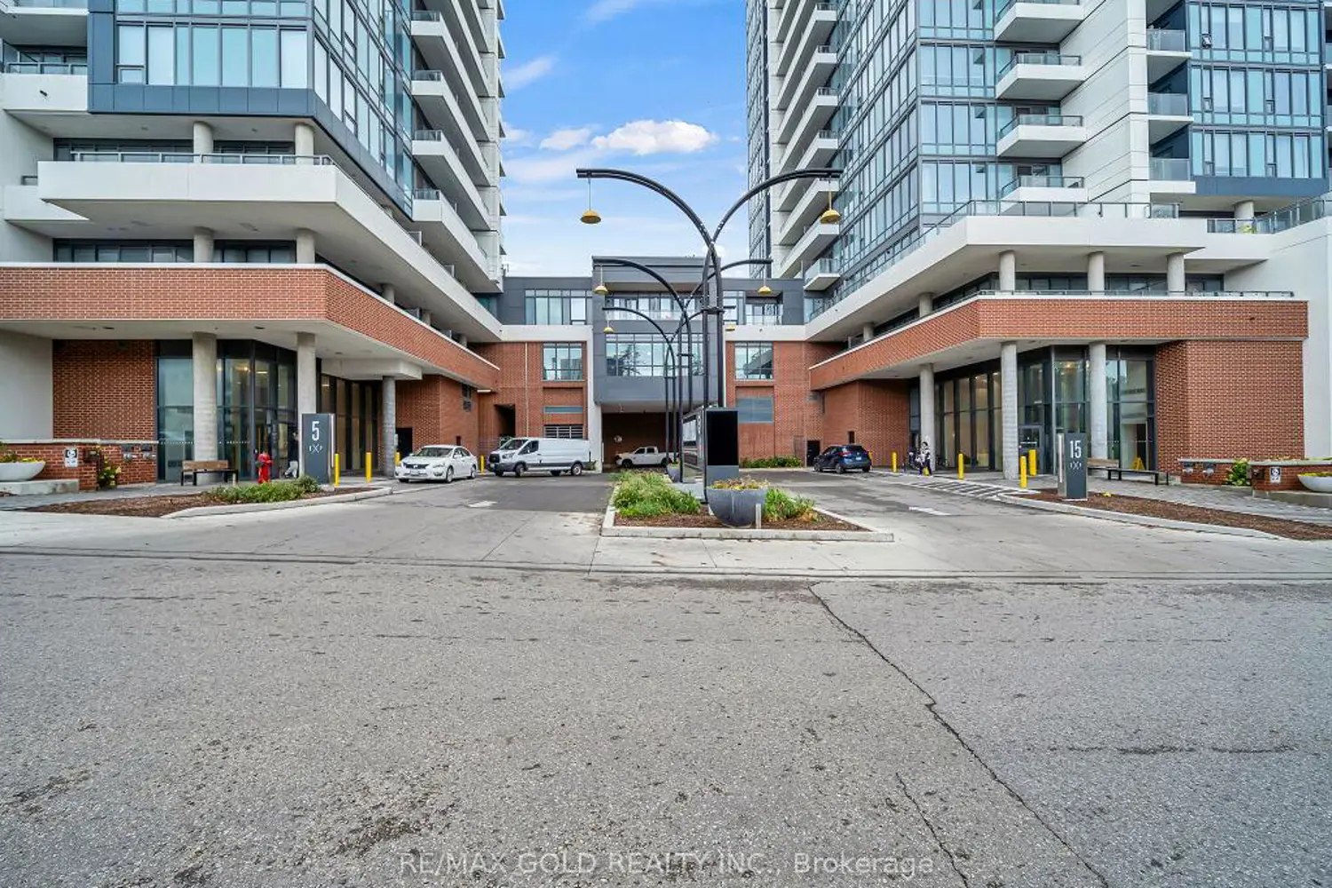 Additional image 4 of 5 Wellington Street 1405