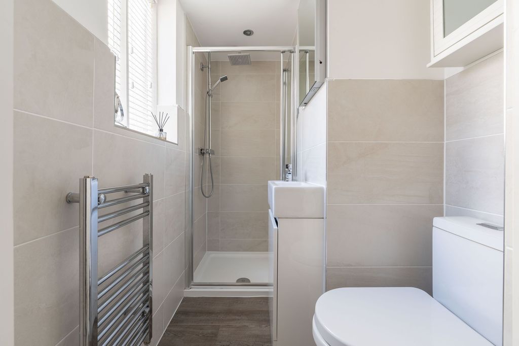 Additional image 7 of 2 bed flat for saleStation Road, Deganwy LL31