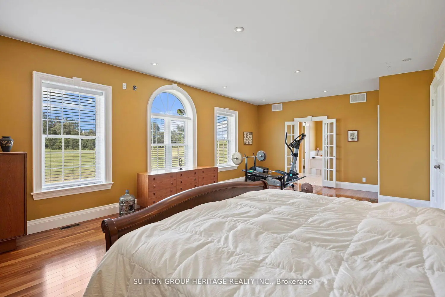 Additional image 10 of 2100 Taunton Road