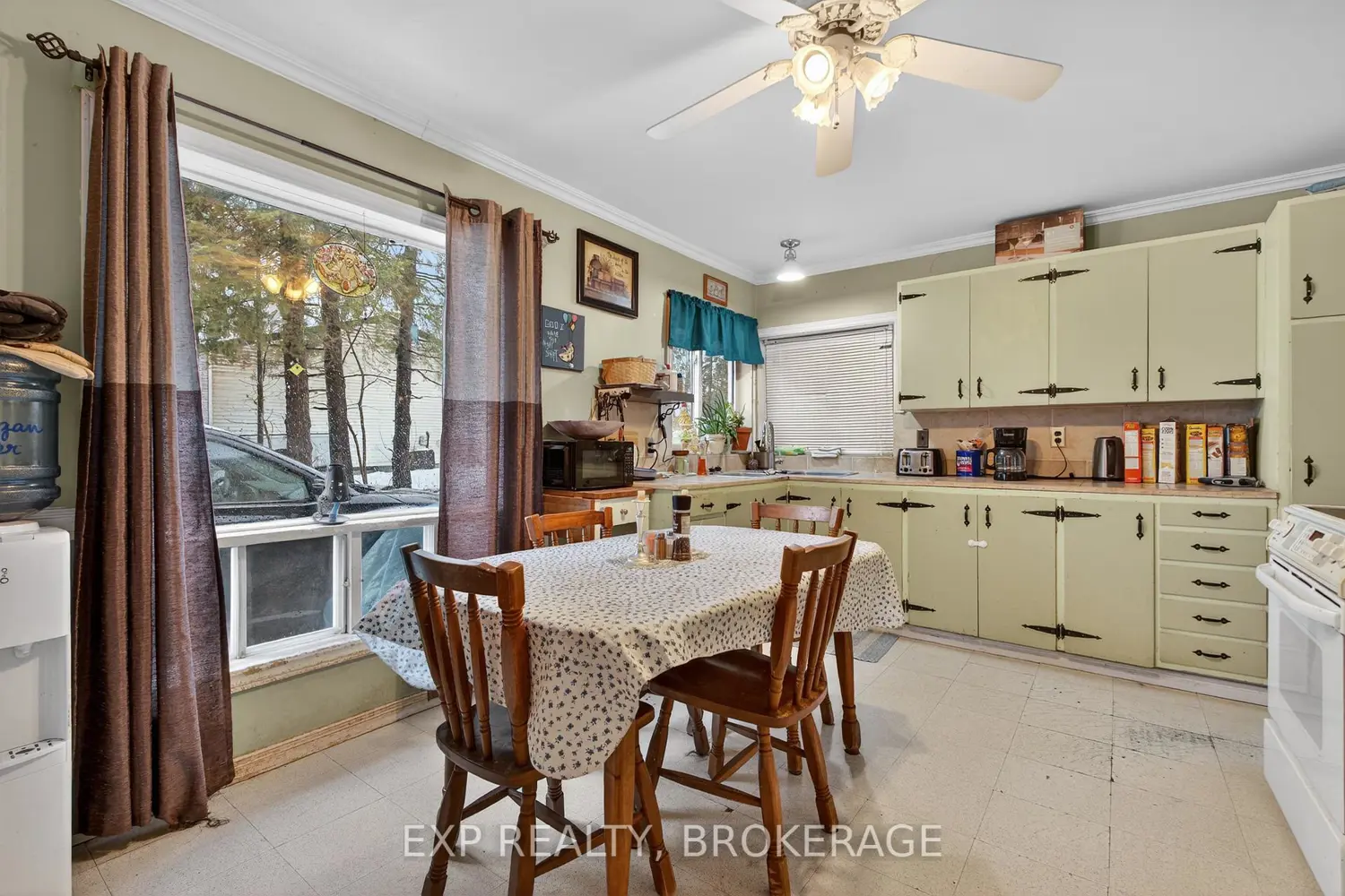 Additional image 5 of 2295 Sydenham Road