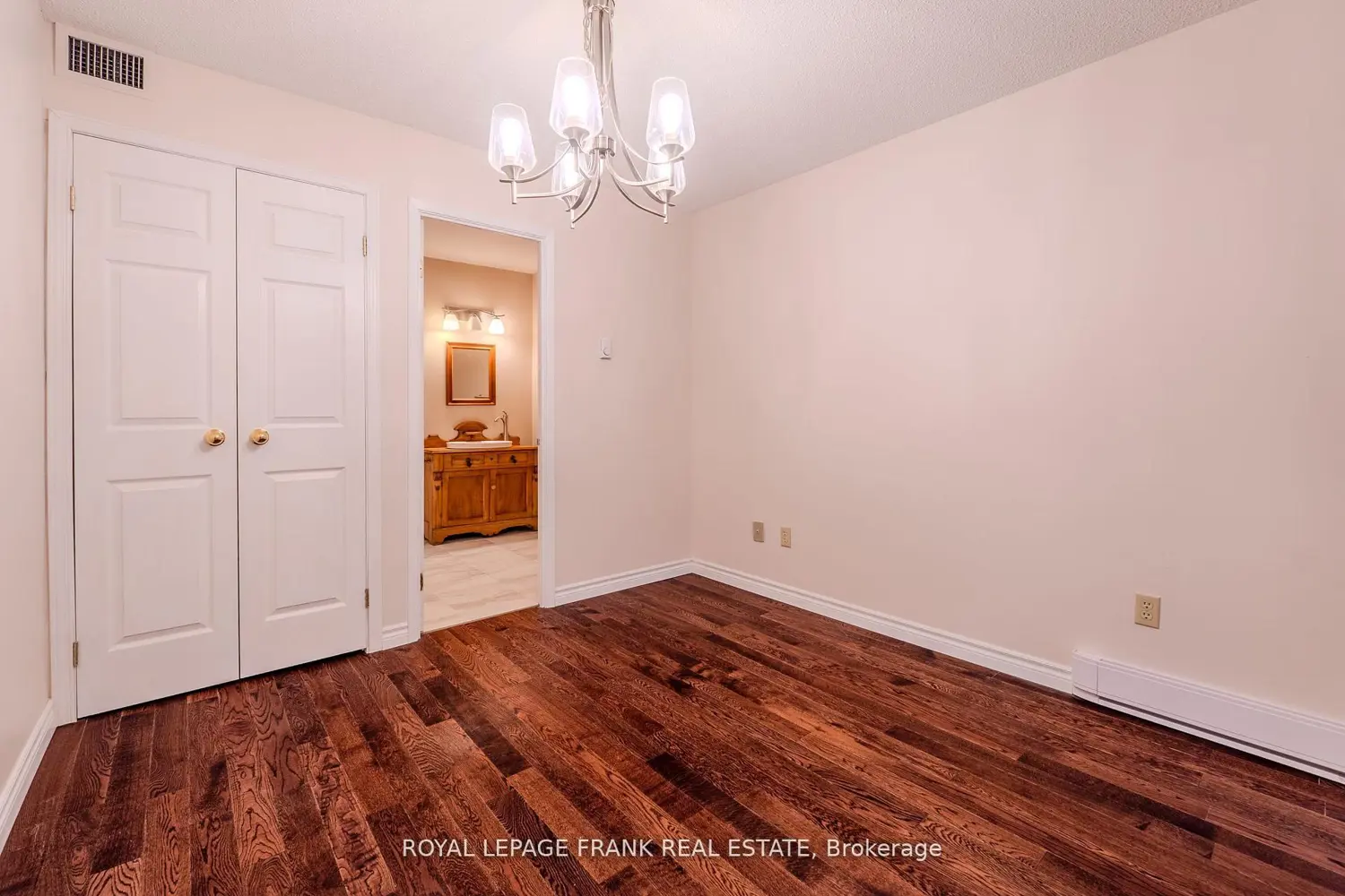 Additional image 7 of 2 Heritage Way 112