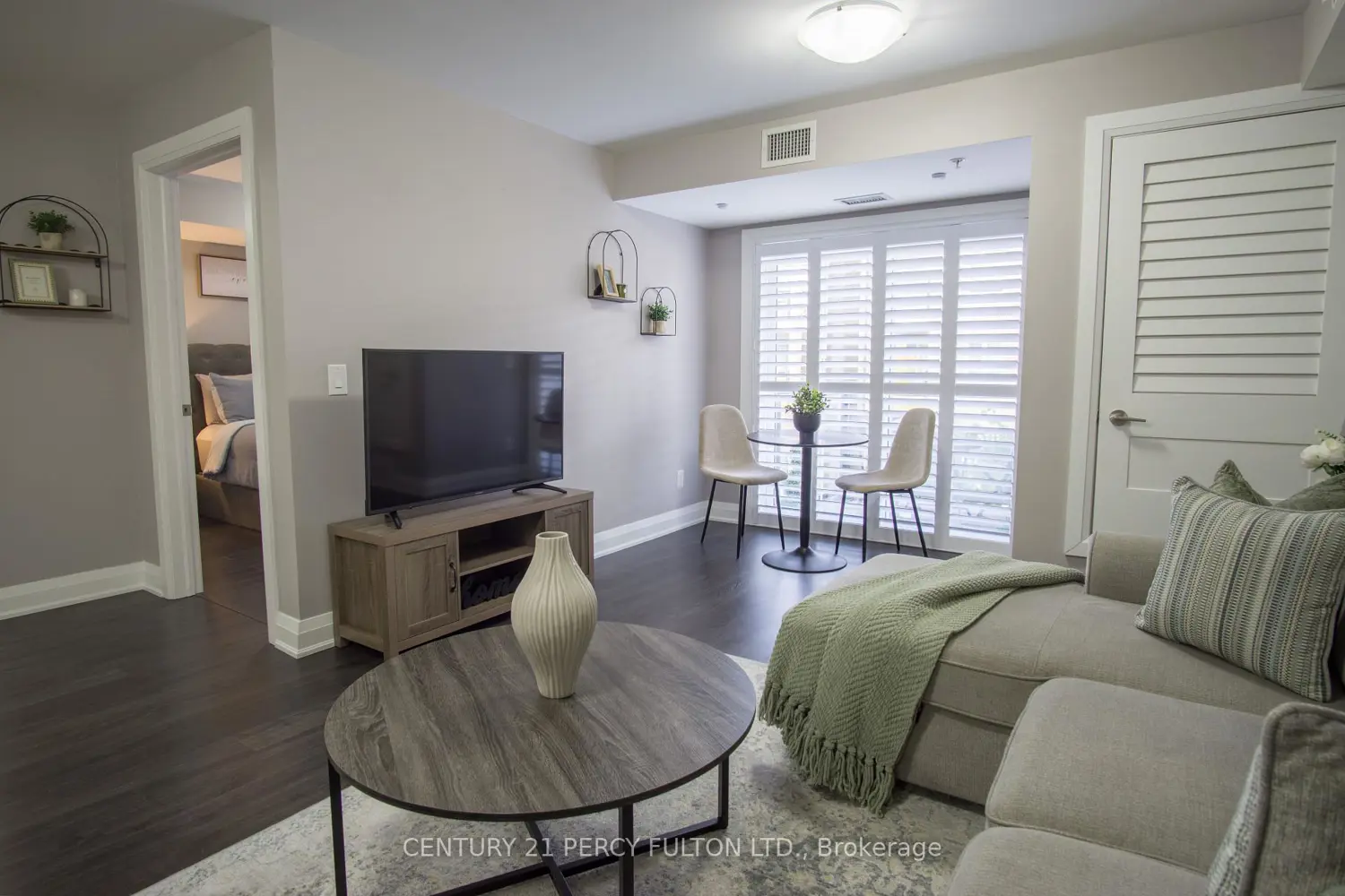 481 Rupert Avenue 201 photo 5
