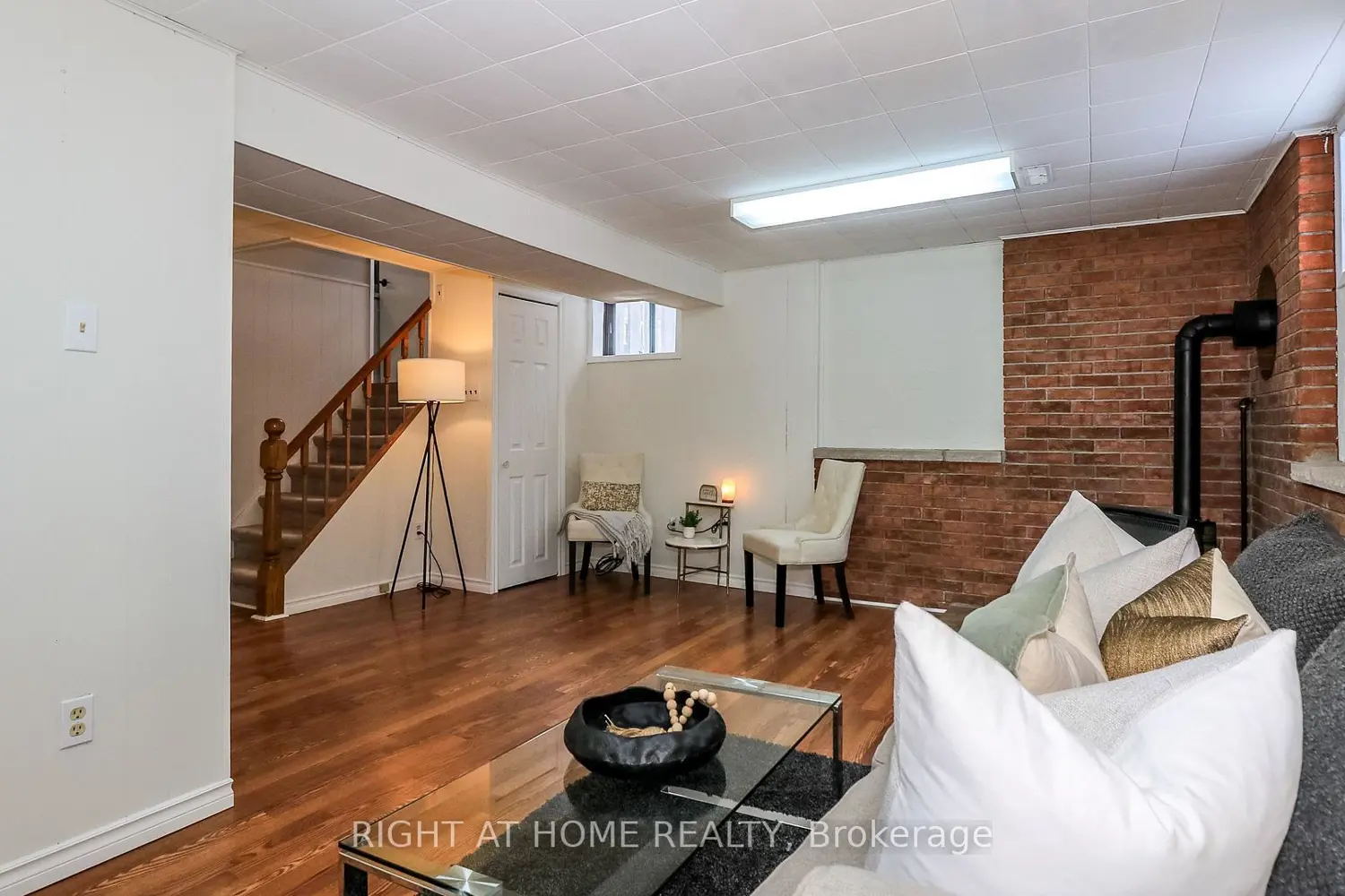 Additional image 6 of 1059 Glen Mhor Crescent