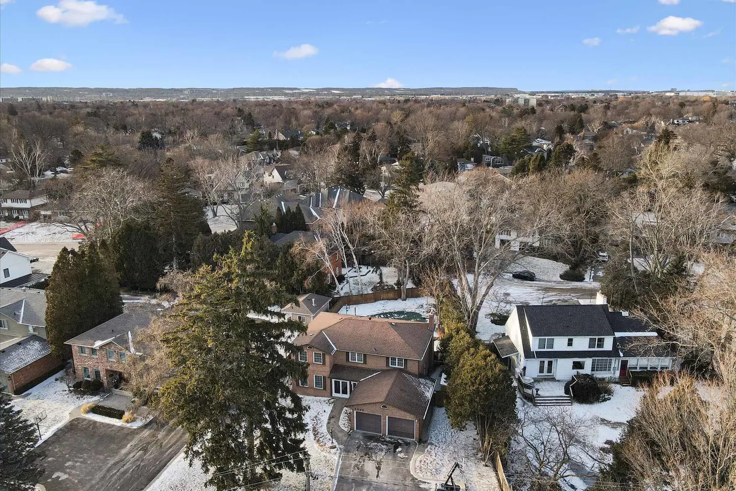 Additional image 16 of 4069 Lakeshore Road