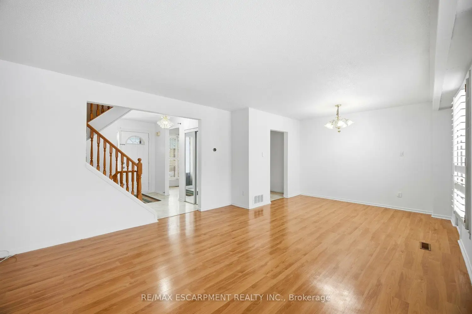 Additional image 9 of 25 Gosford Boulevard 24