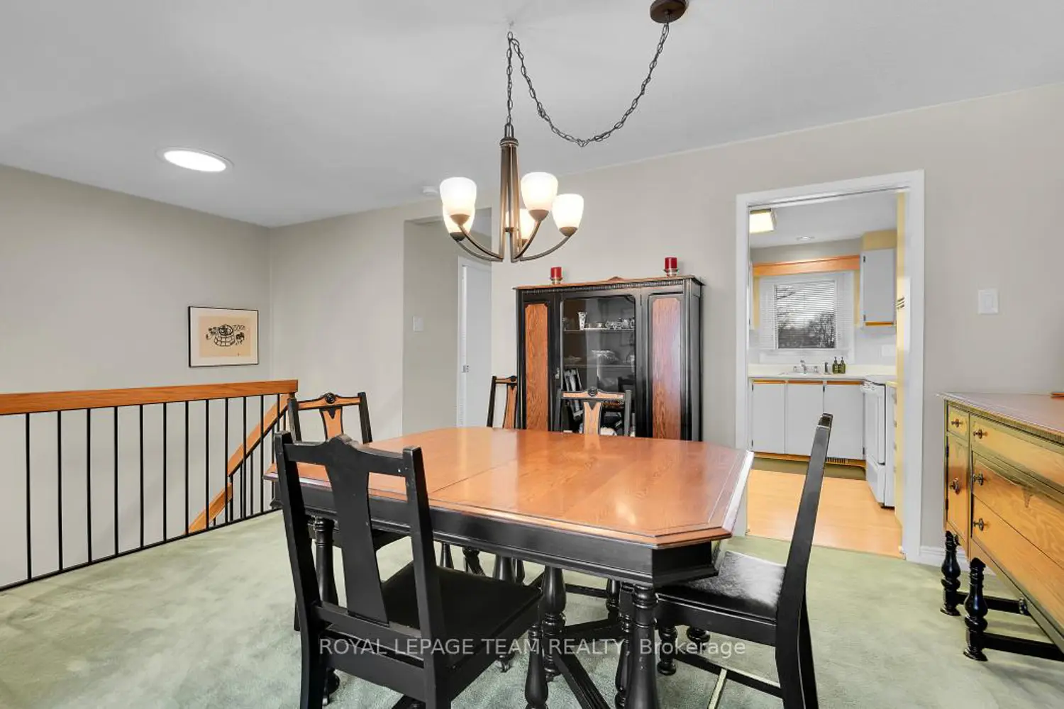 Additional image 5 of 1137 Ambleside Drive 16