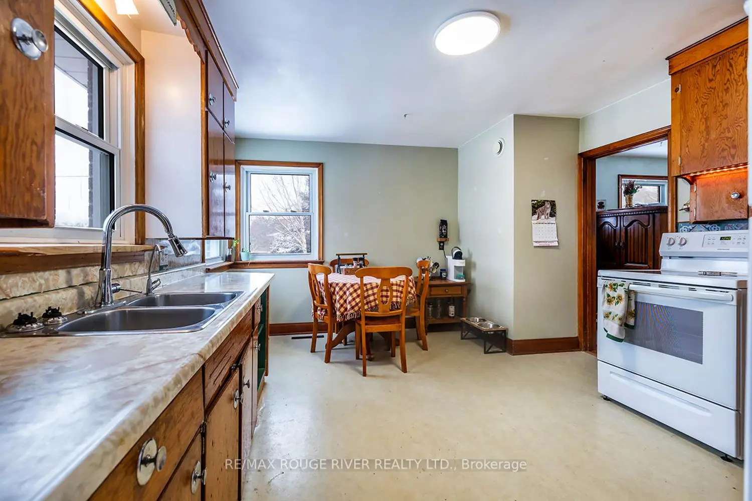 Additional image 5 of 3989 Mcintosh Road