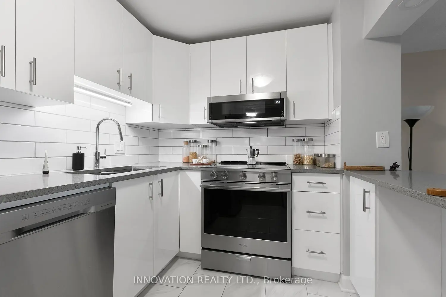 Additional image 10 of 1171 Ambleside Drive 309