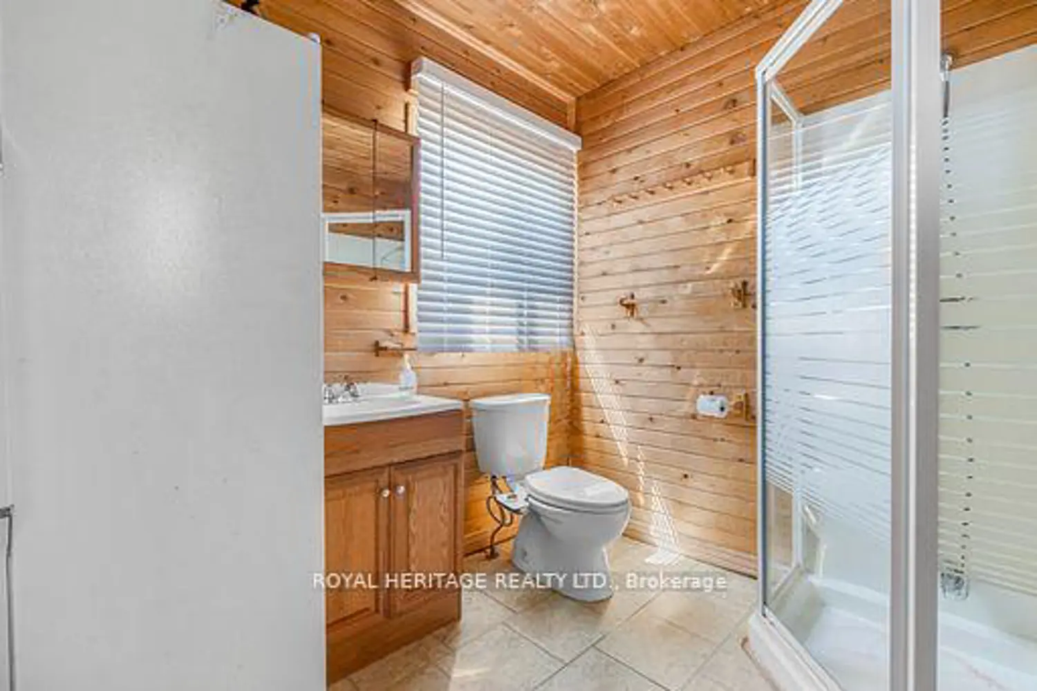 Additional image 16 of 34 Hills Road