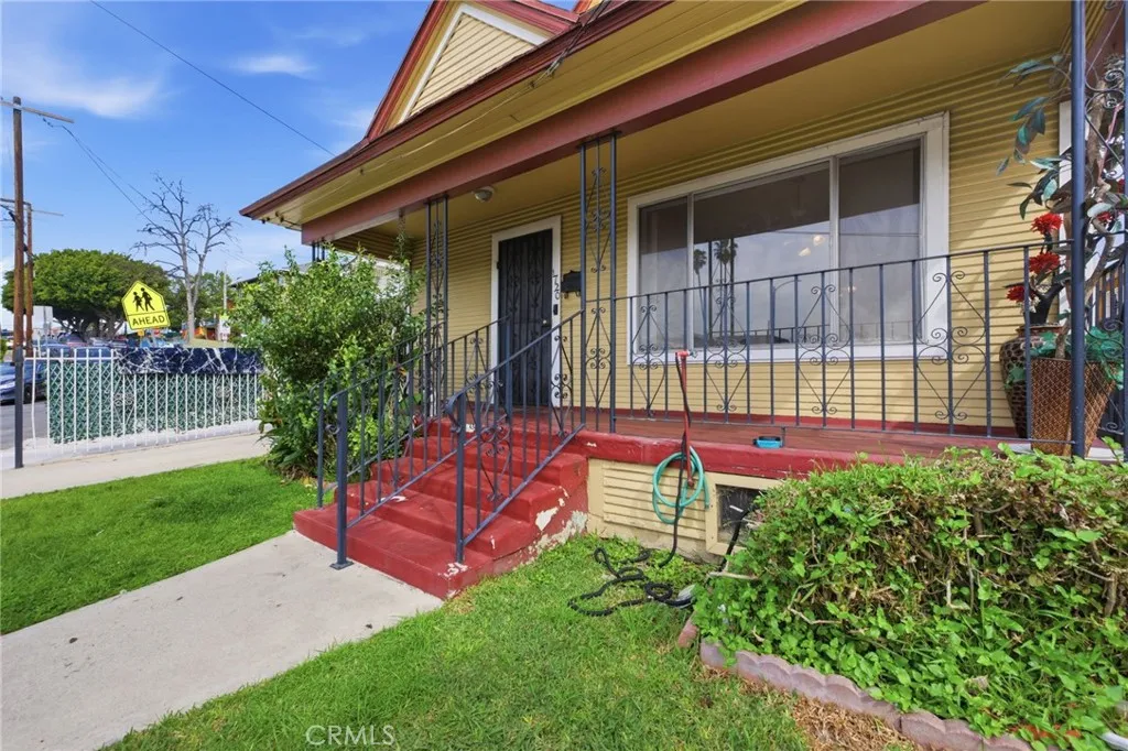 Additional image 42 of 1720 Orchard Ave, Los Angeles, CA 90006