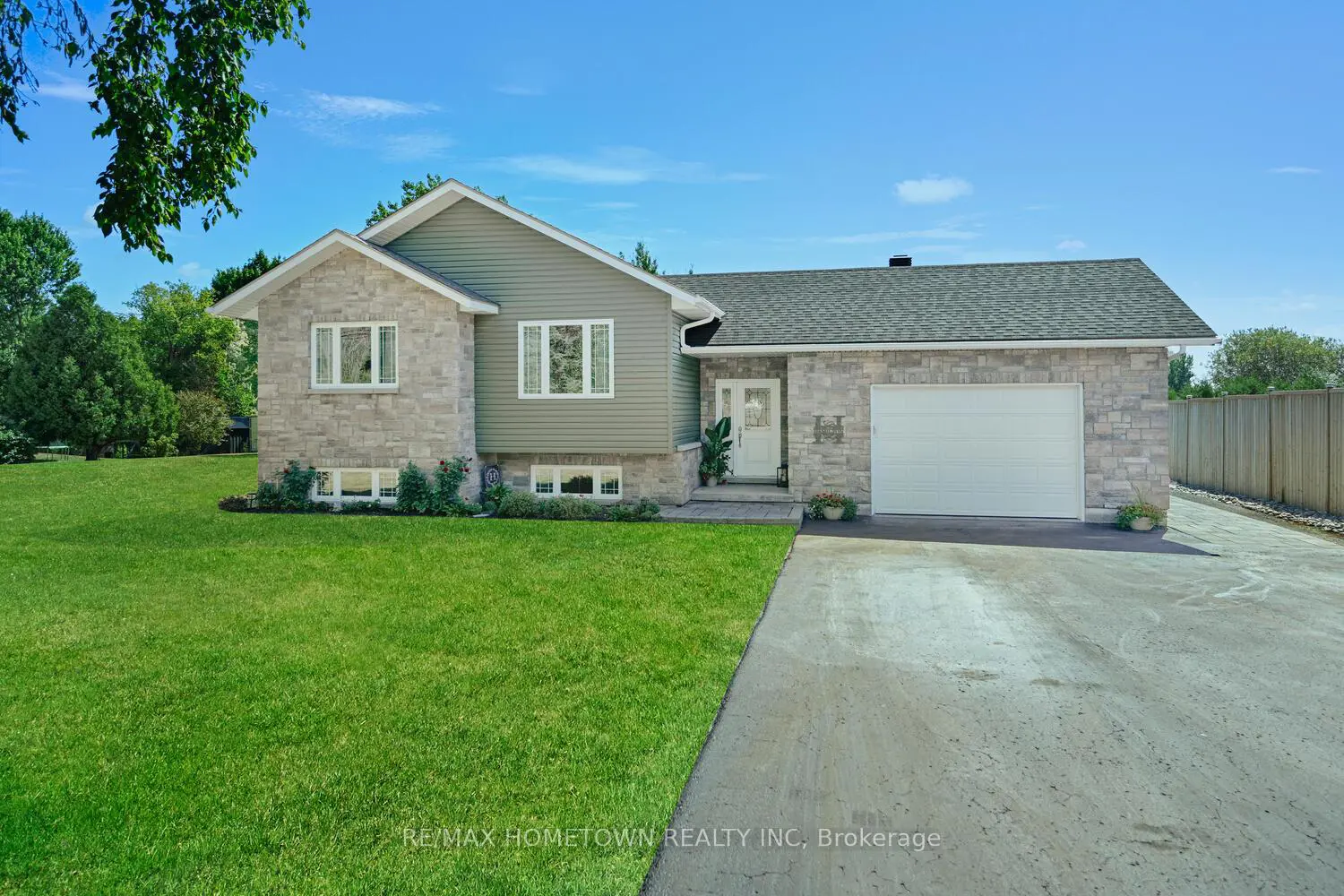 Additional image 2 of 2915 2Nd Concession