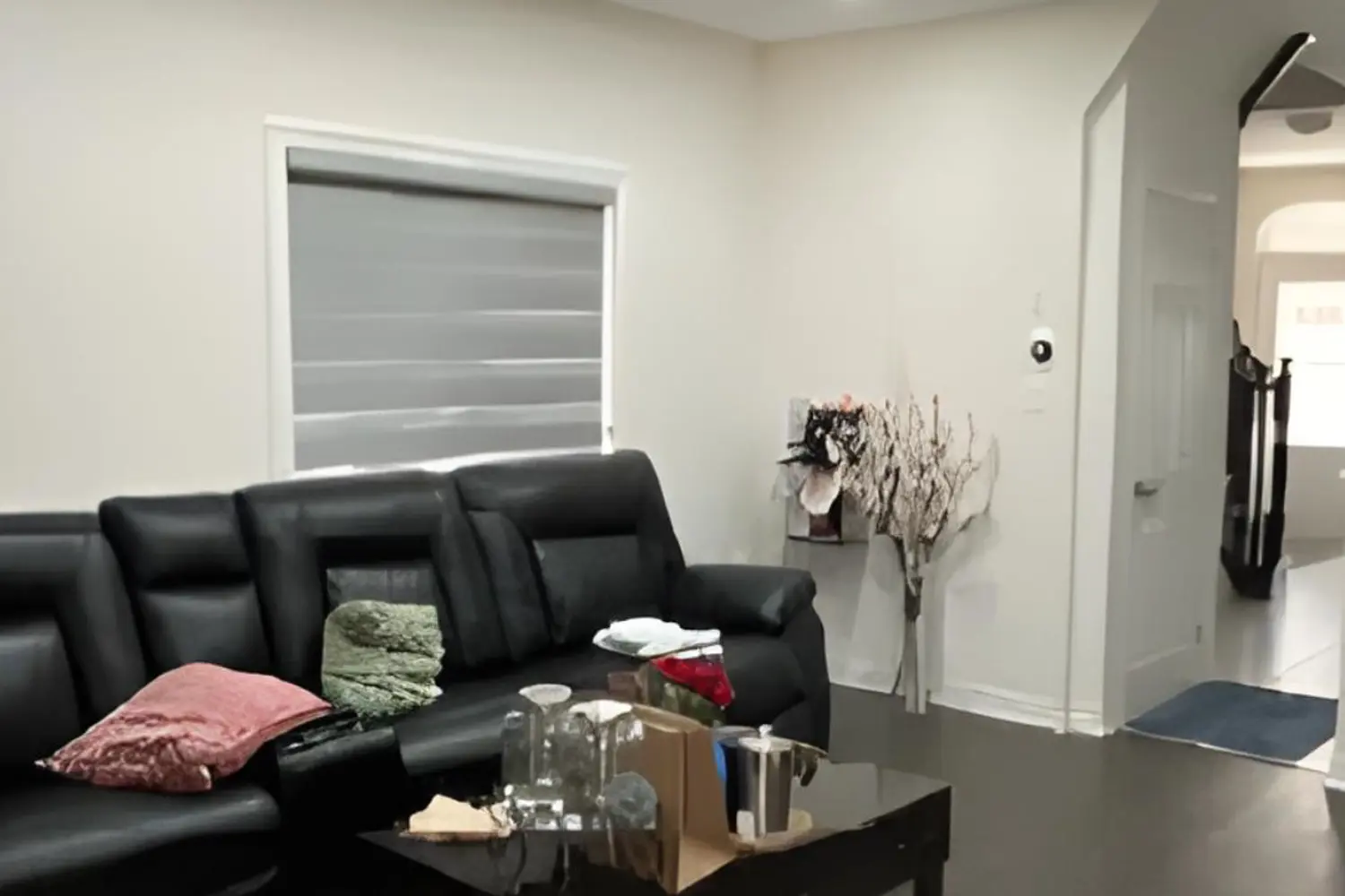 Additional image 3 of 3943 Koenig Road