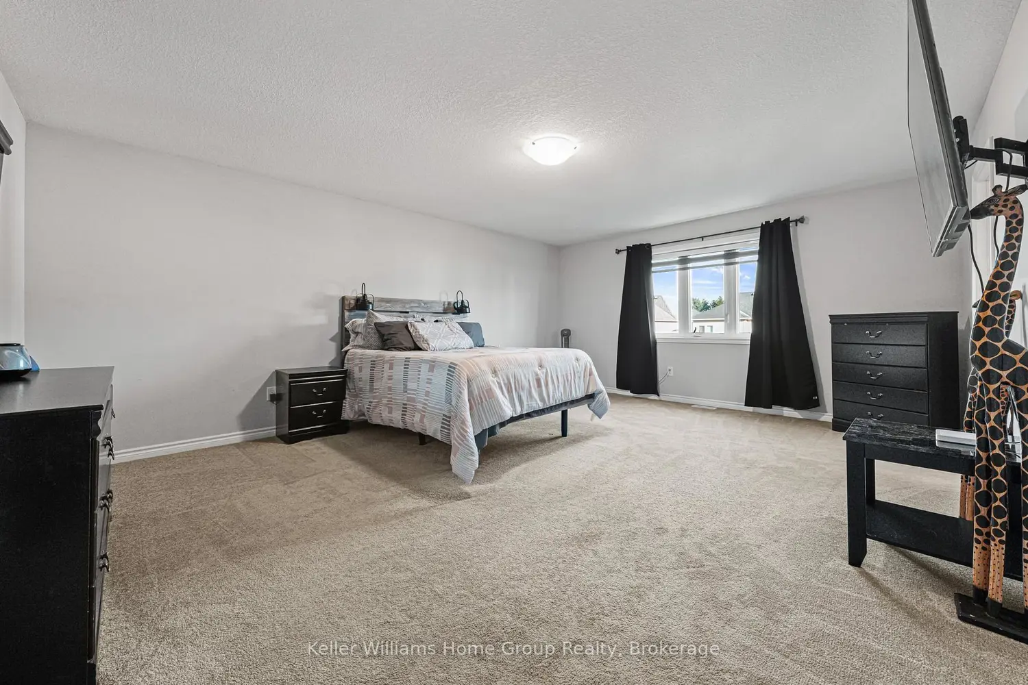 Additional image 8 of 24 Courtney Street