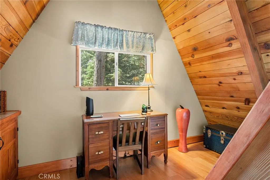 Additional image 23 of 348 Brentwood Dr, Lake Arrowhead, CA 92352