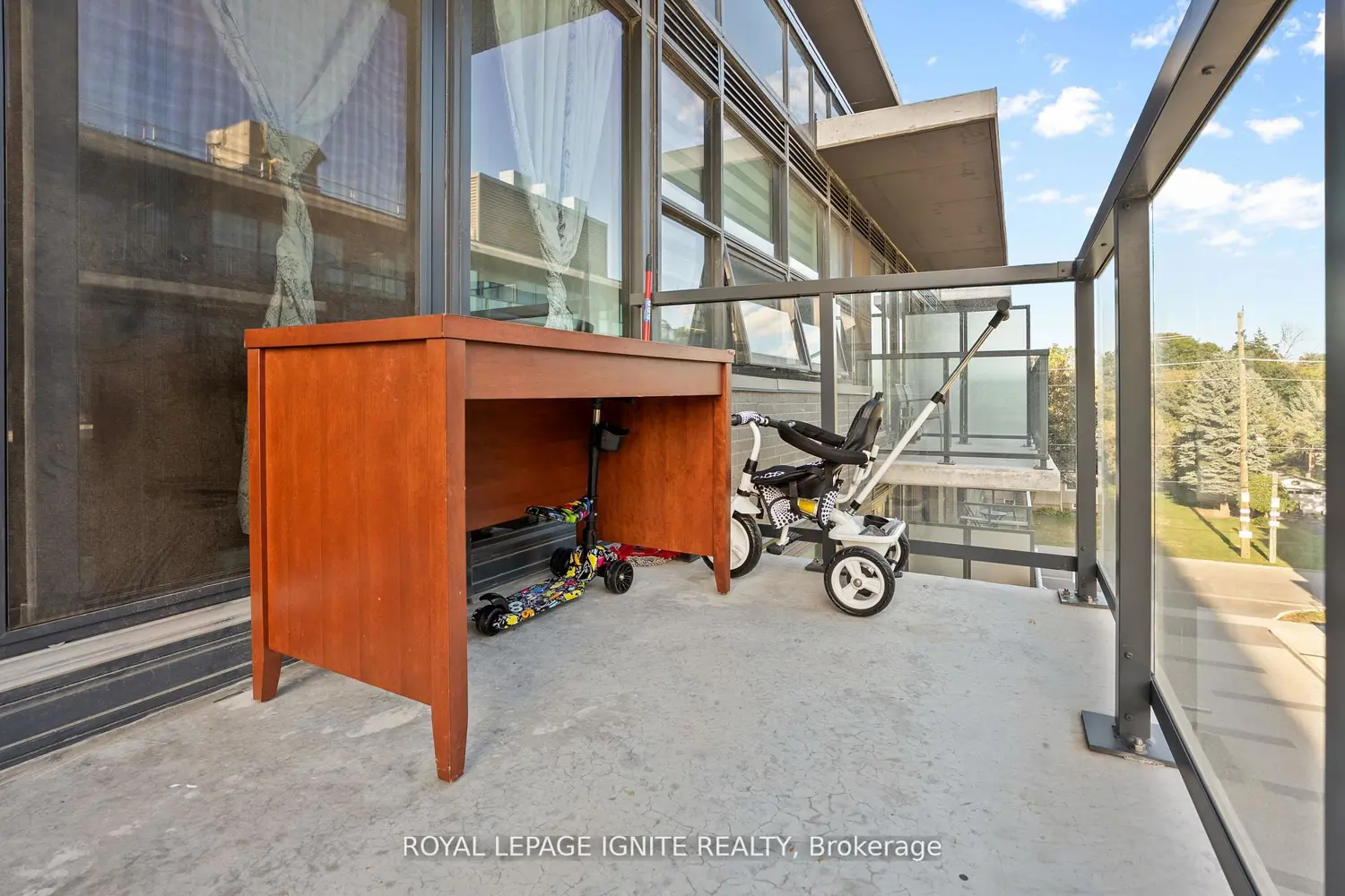 Additional image 15 of 1604 Charles Street 414