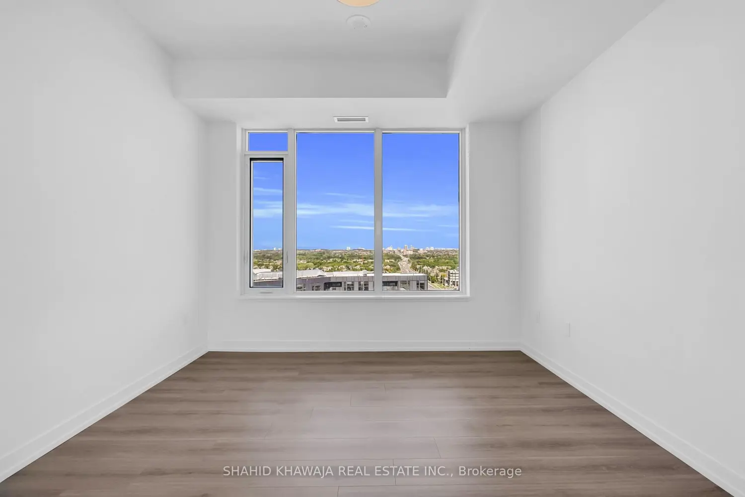 Additional image 12 of 2485 Eglinton Avenue 1415