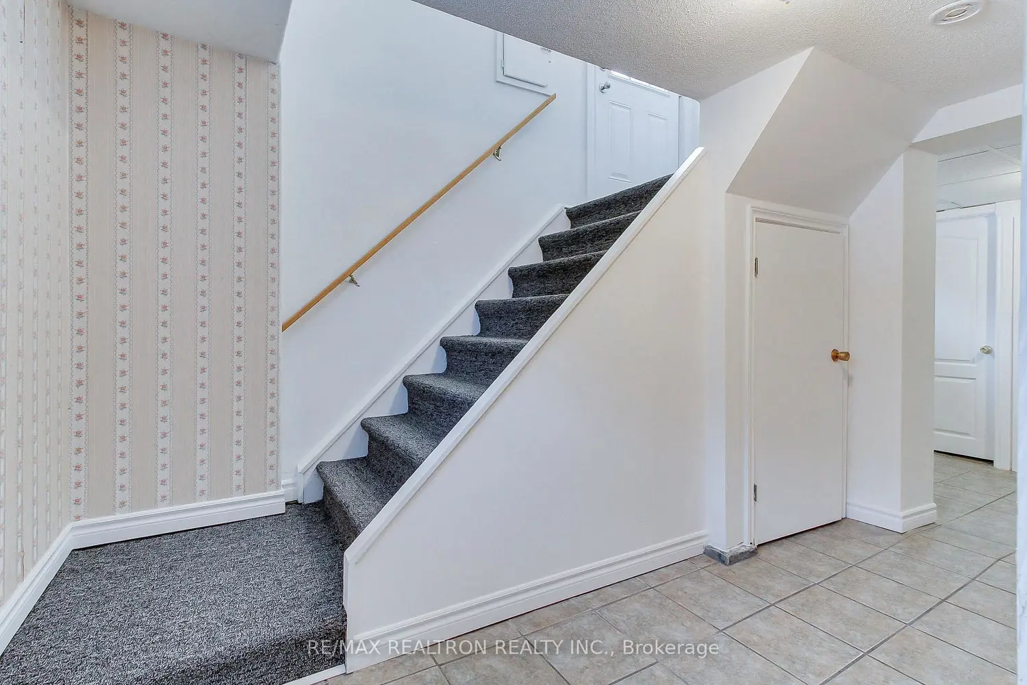 Additional image 11 of 72 Monkswood Crescent