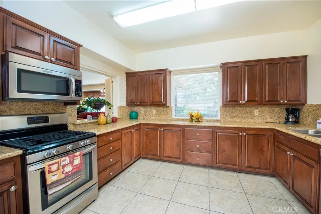 Additional image 90 of 3500 Buchanan St Unit 162, Riverside, CA 92505