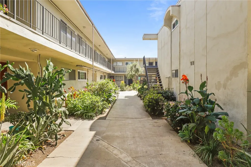 Additional image 18 of 10730 New Haven Street Unit 42, Sun Valley, CA 91352