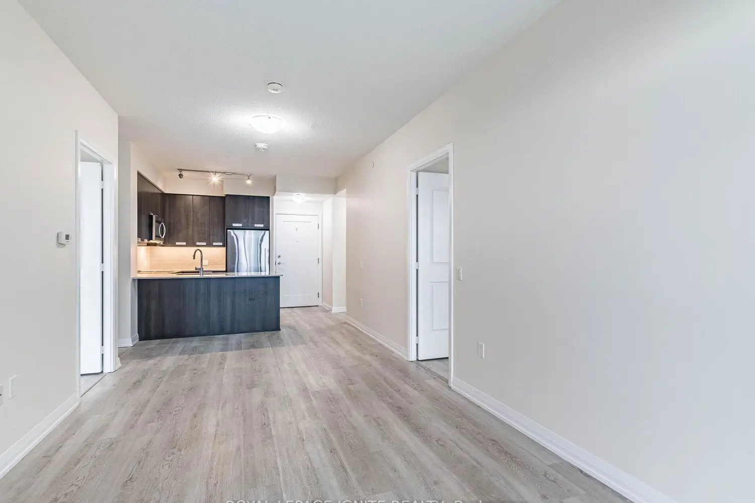 Additional image 5 of 35 Watergarden Drive 2516