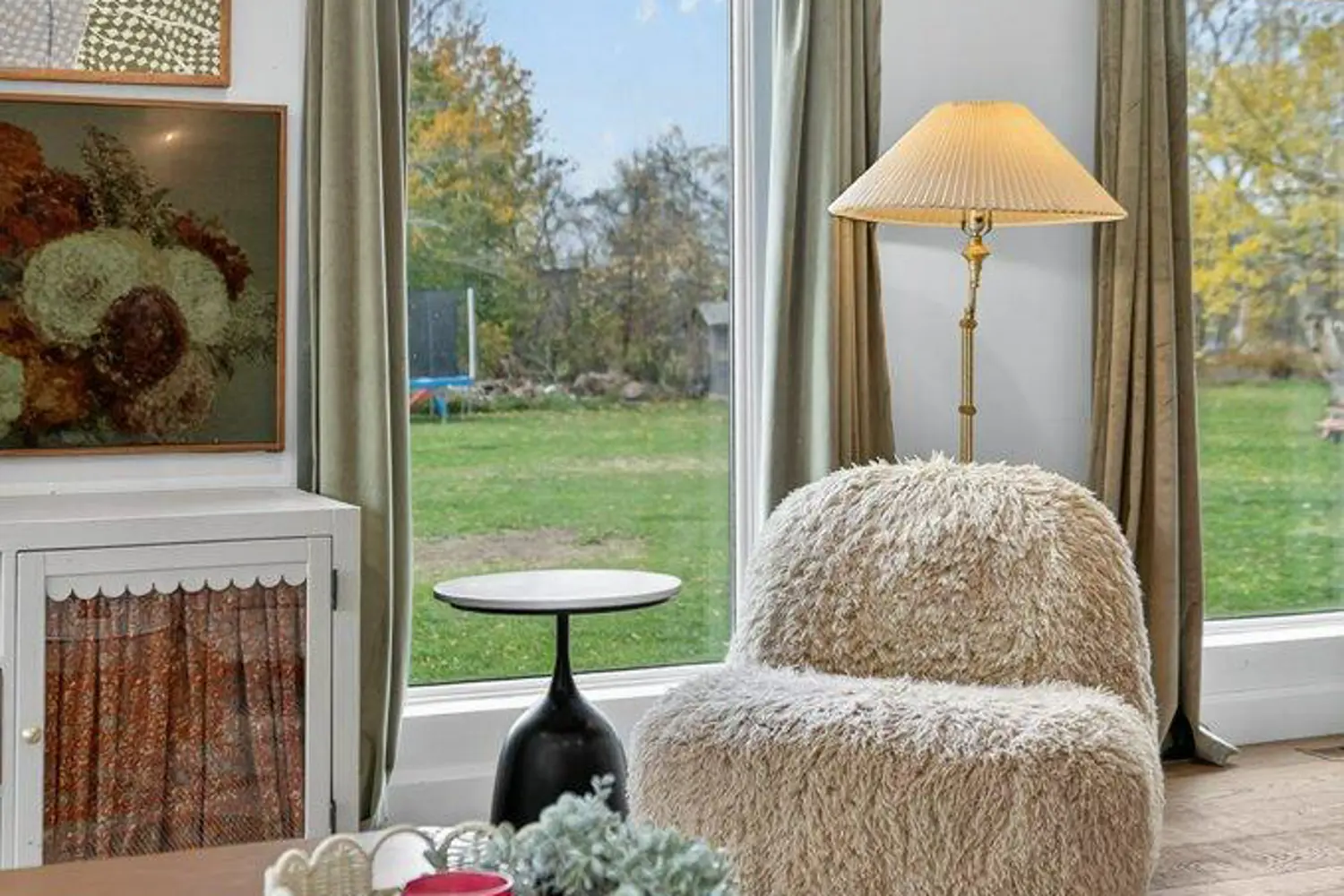 Additional image 4 of 5 Lees Line