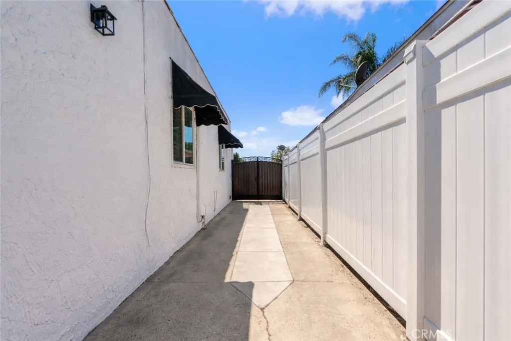 Additional image 52 of 119 E 75th St, Los Angeles, CA 90003