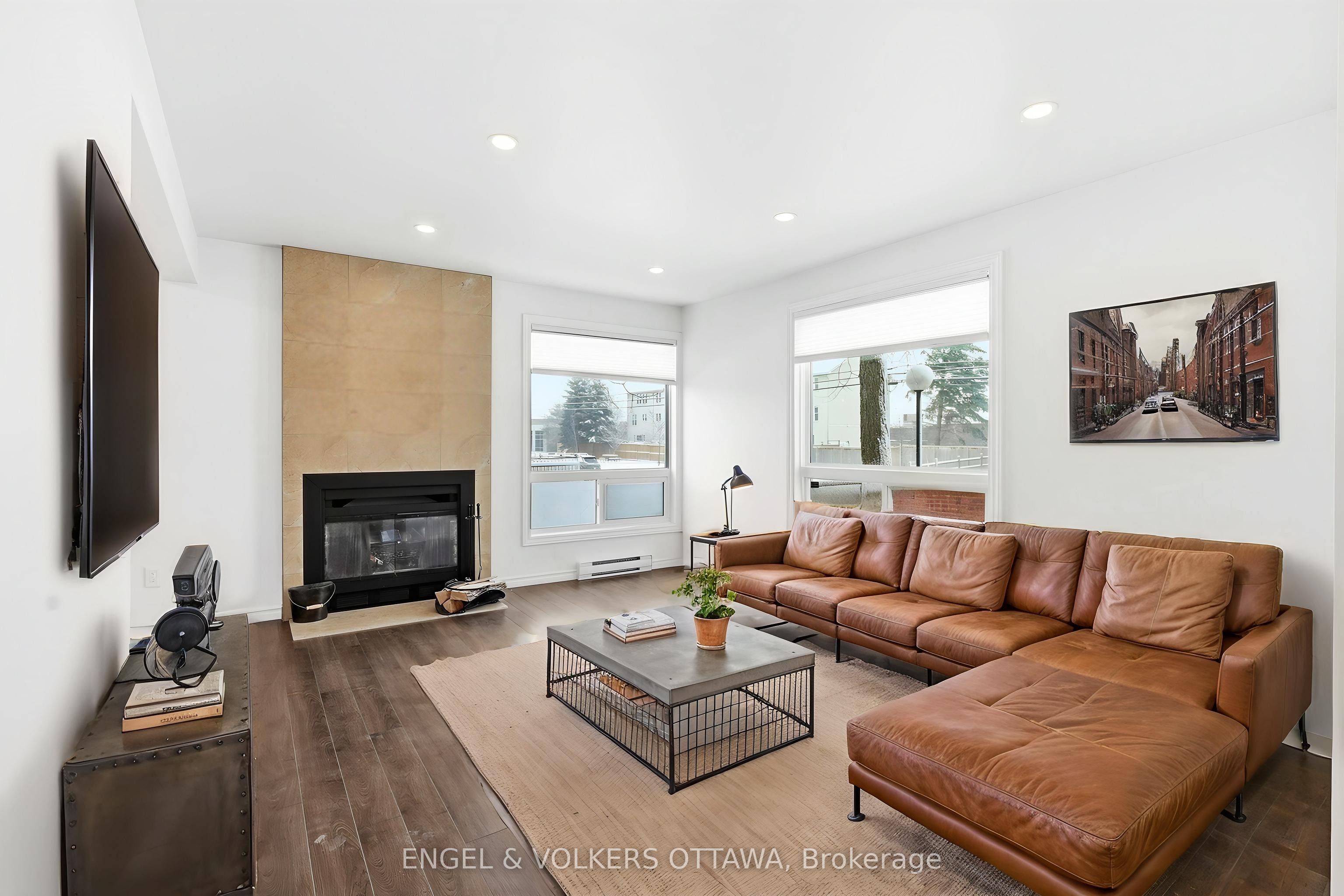 10-311 Presland Road, Ottawa, ON, K1K 2B6