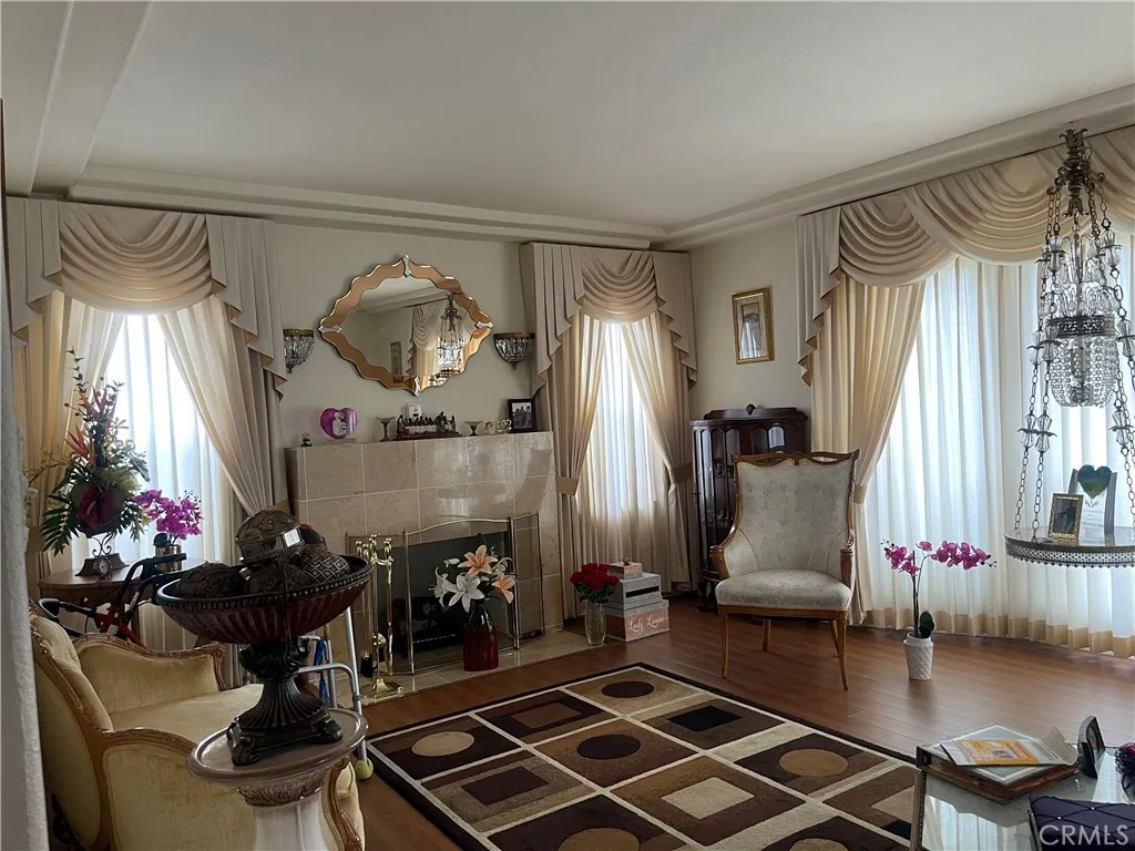 Additional image 3 of 2628 W 76th St, Inglewood, CA 90305