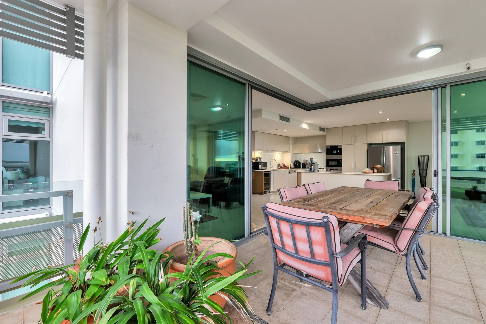 Additional image 20 of 208/130 Esplanade, Darwin City NT 0800