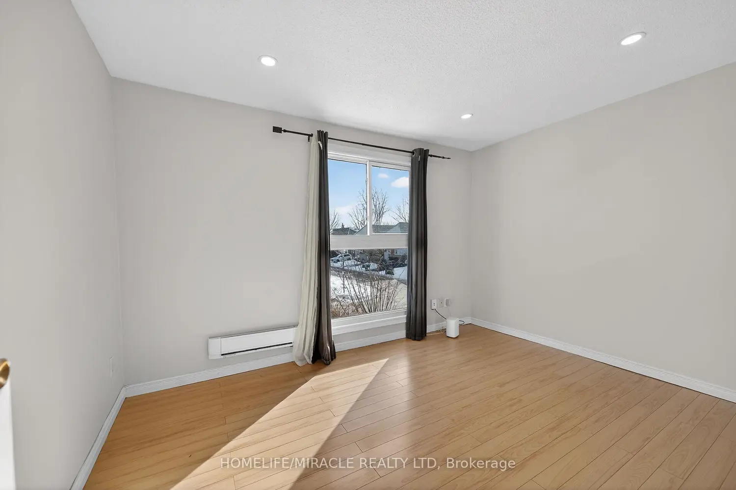 Additional image 10 of 19 Hindquarter Court