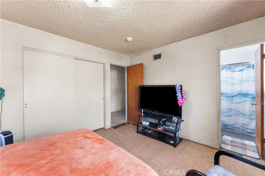 Additional image 67 of 13525 Simshaw Ave, Sylmar, CA 91342