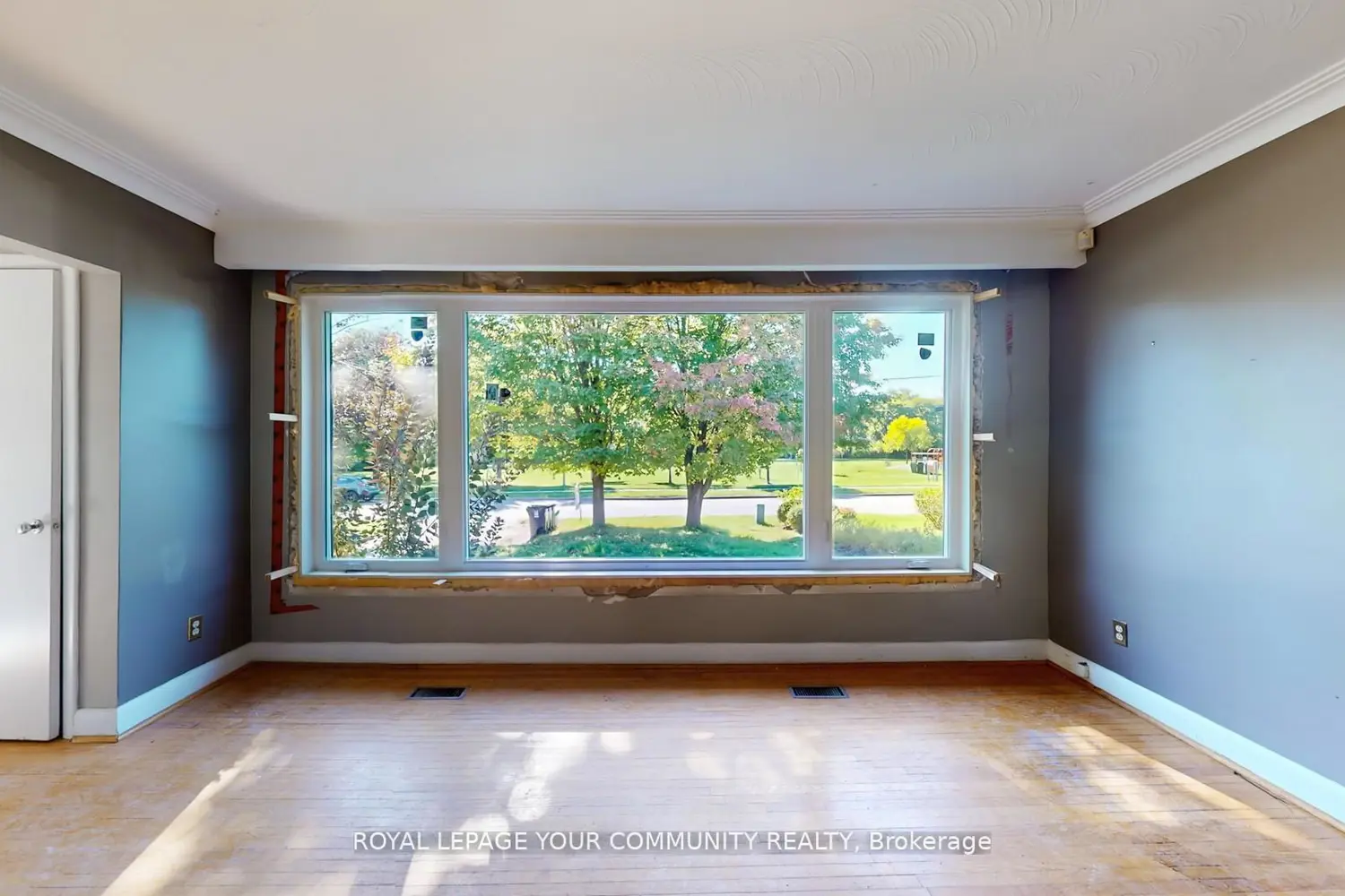 Additional image 3 of 480 Ellerslie Avenue