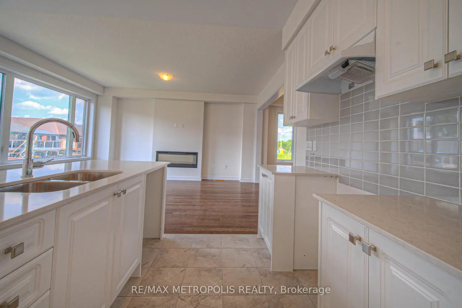 Additional image 7 of 100 Moss Drive