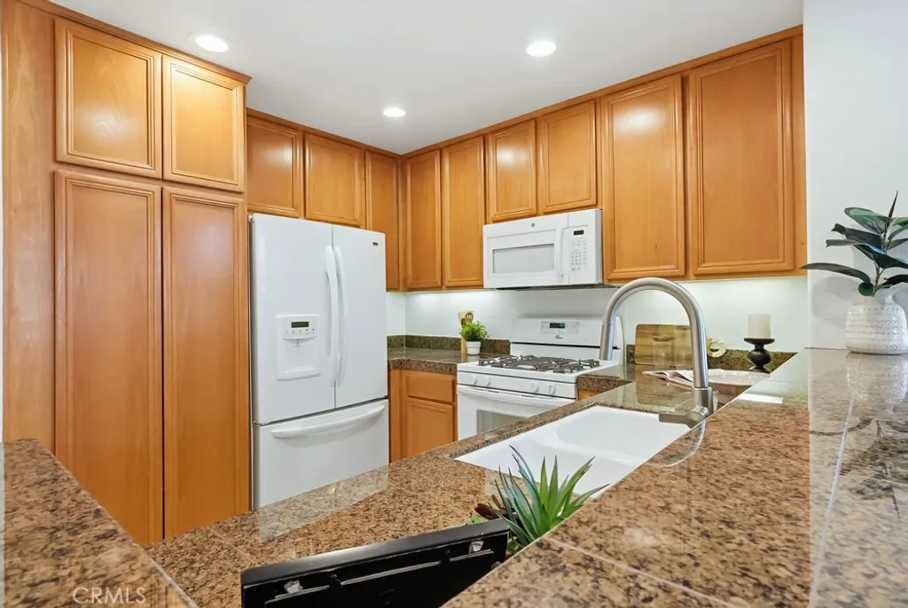 Additional image 9 of 13075 Pacific Promenade Unit 115, Playa Vista, CA 90094