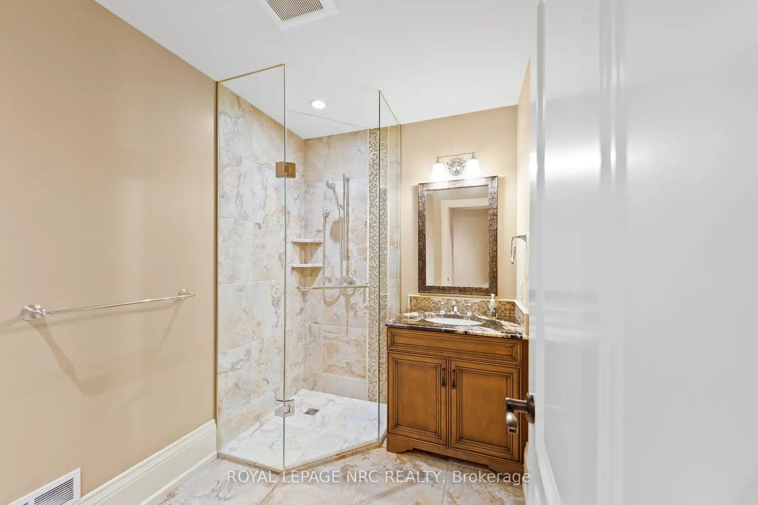 Additional image 19 of 1234 Lakeshore Road