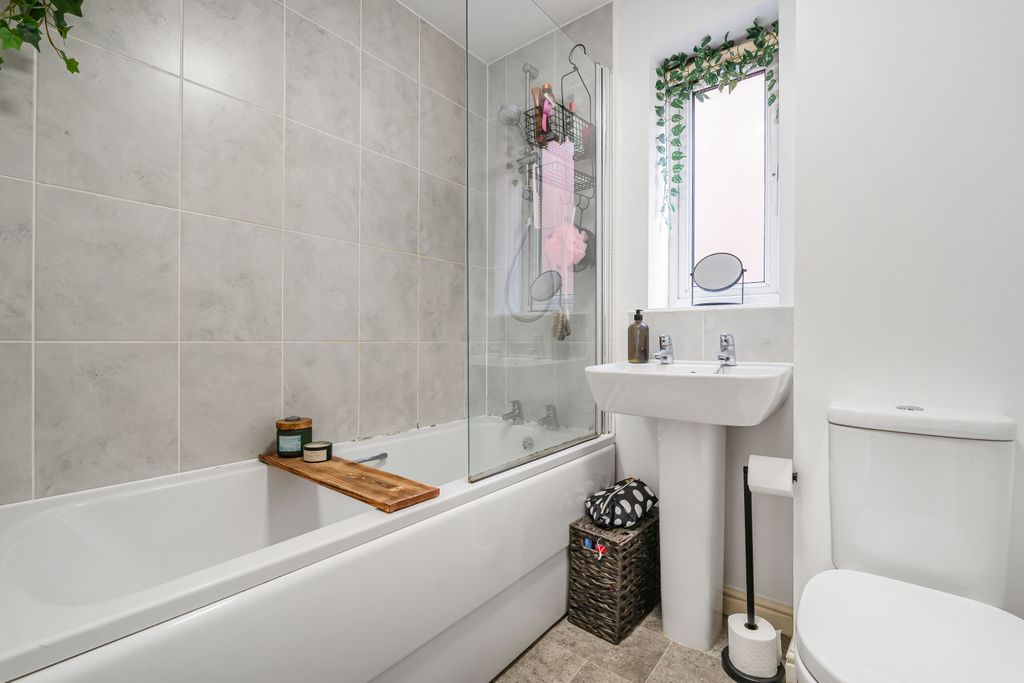 Additional image 15 of 2 bed semi-detached house for saleMorgan Sweet, Exeter EX5