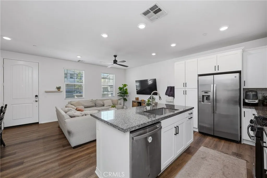 Additional image 15 of 14562 Sienna Place, Eastvale, CA 92880