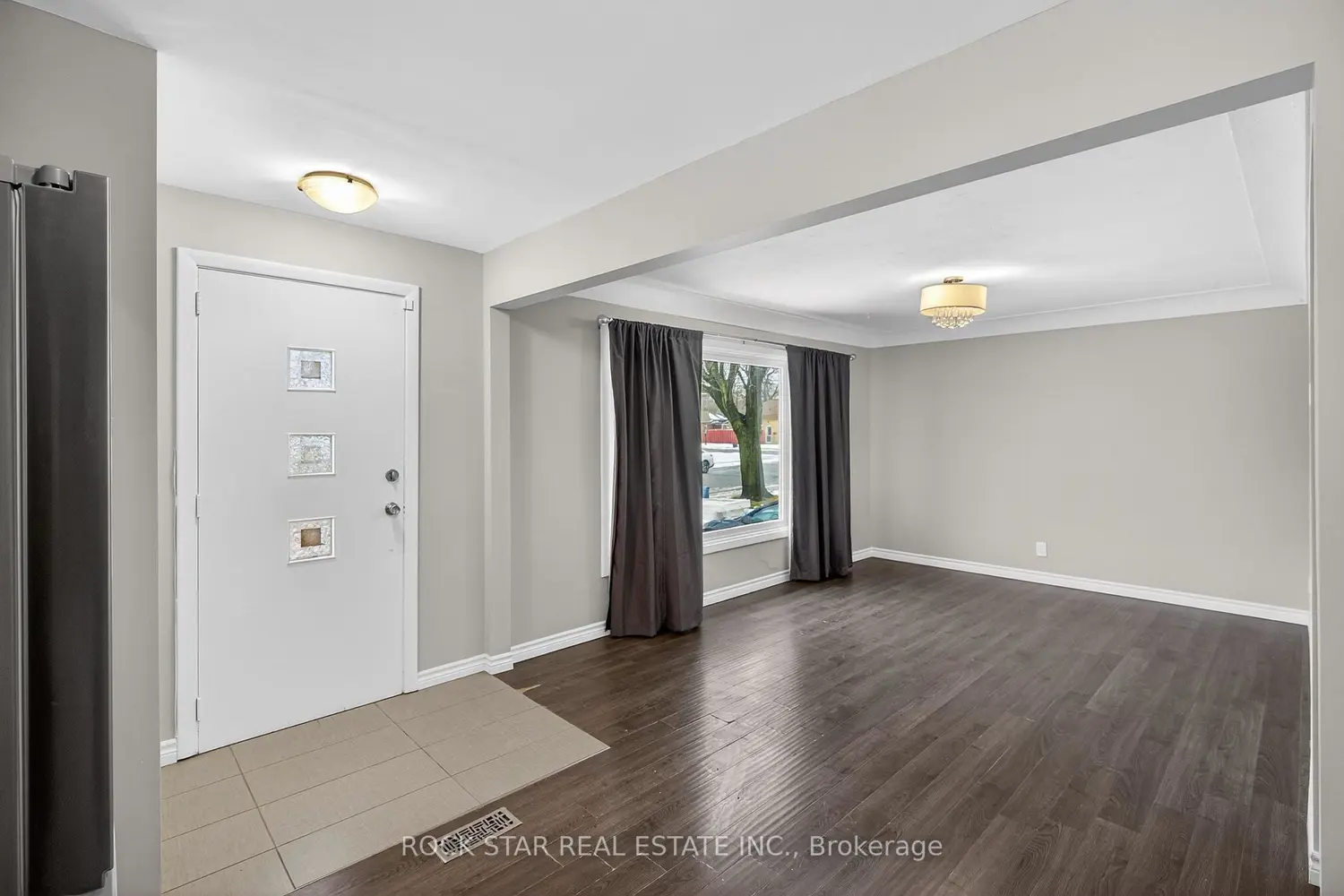 Additional image 12 of 399 East 15Th Street