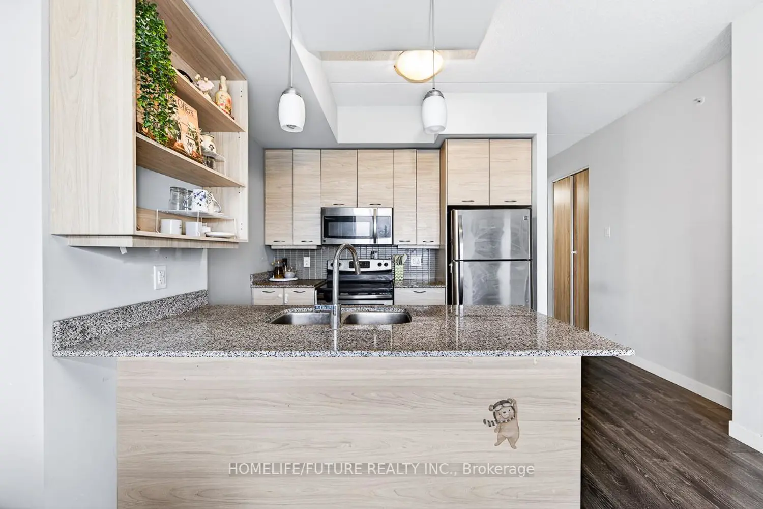 Additional image 7 of 318 Spruce Street 1601