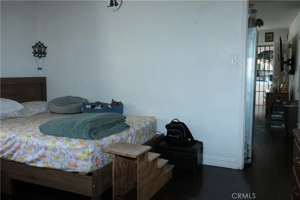 Additional image 67 of 611 W 91st St, Los Angeles, CA 90044