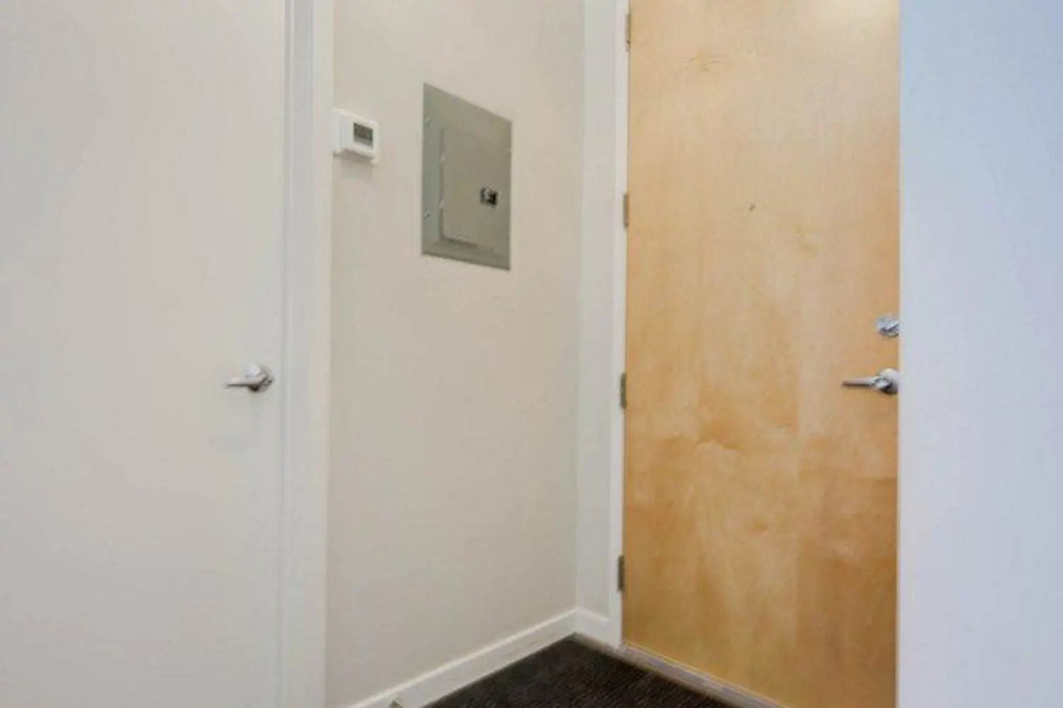 Additional image 2 of 404 King Street 102