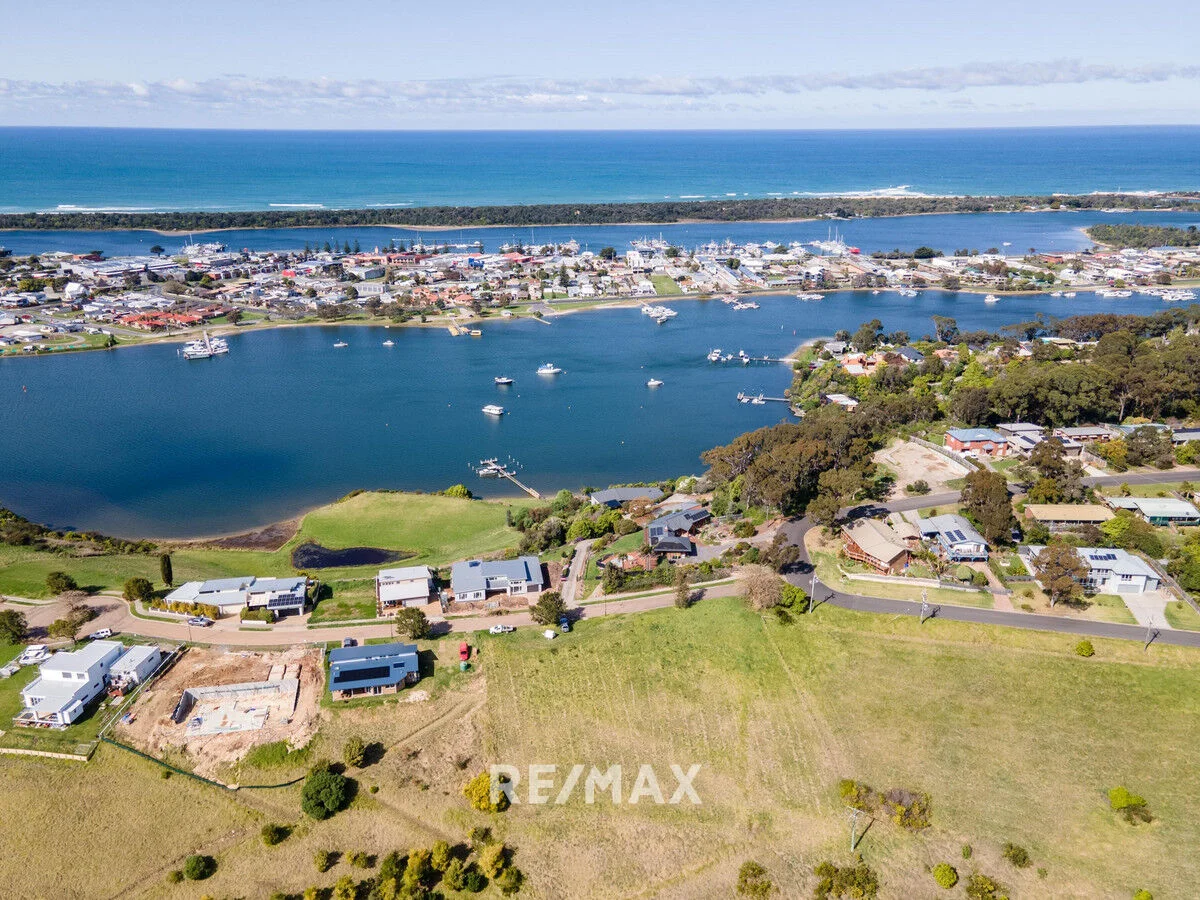 Additional image 11 of 1 Cabarita Point, Lakes Entrance VIC 3909