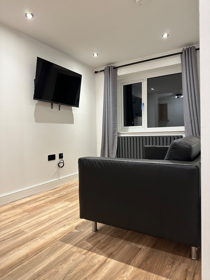 Additional image 6 of 1 Bed Flat, Roundhay, LS8, N1 7GU