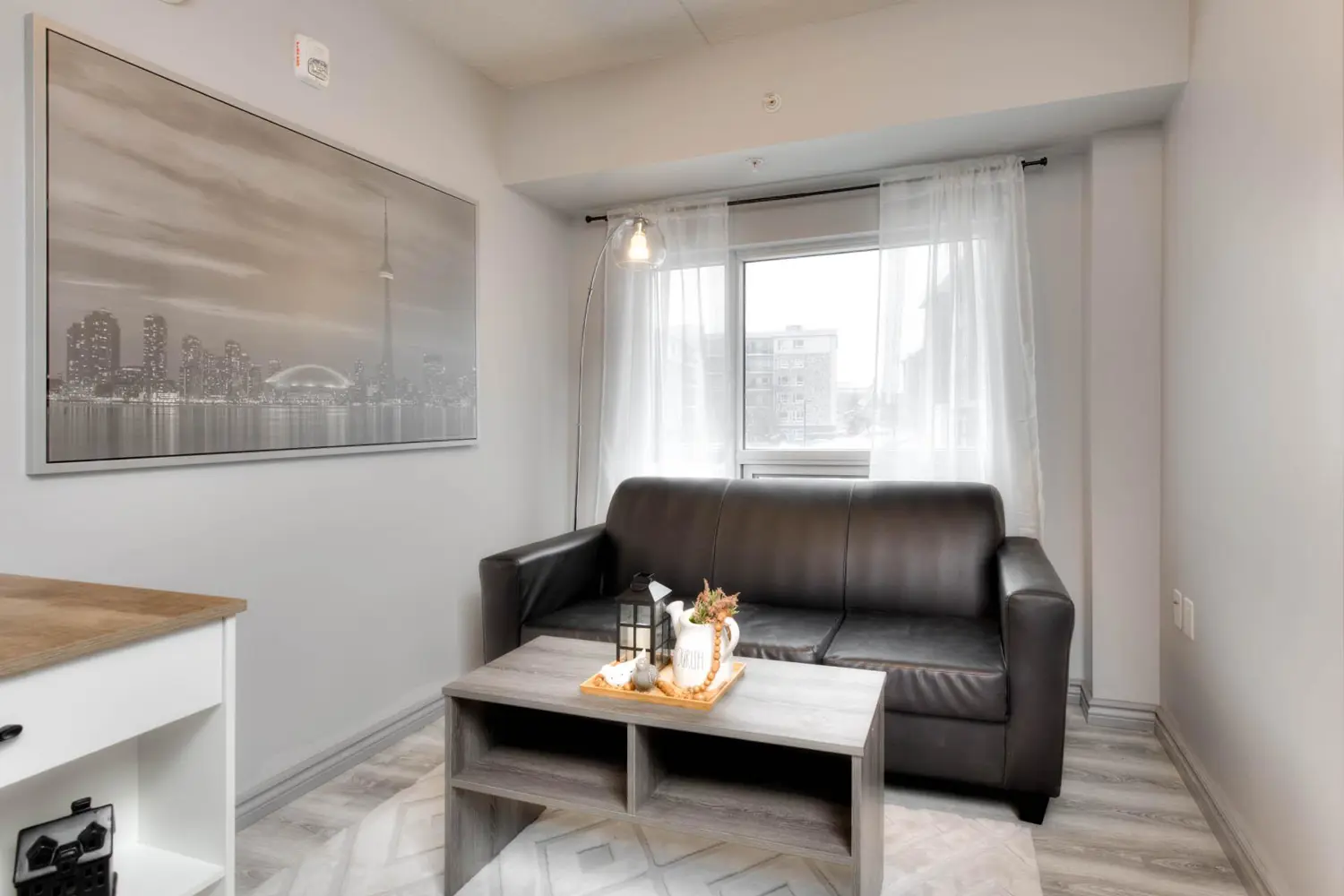 Additional image 10 of 275 Larch Street G216